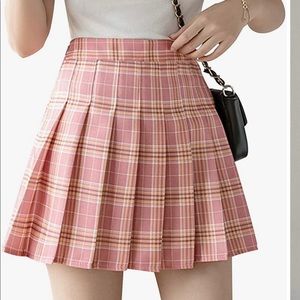 FREE SHIPPING!!! Werena plaid Skort